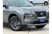 $18716 : Nissan Rogue 2023 S 4dr Cros thumbnail