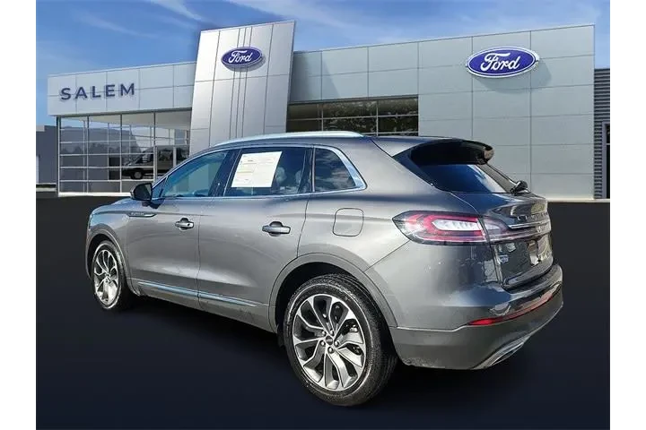 $33700 : Lincoln Nautilus 2022 AWD Re image 4