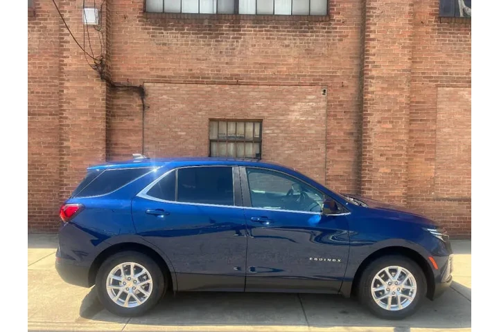 $19999 : 2022 Equinox LT image 9