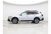 $25998 : Subaru Outback 2021 AWD Limi thumbnail