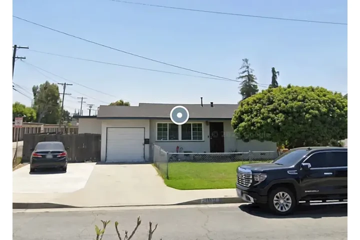 $1250 : Cozy 2 bedroom 1 bath house image 1