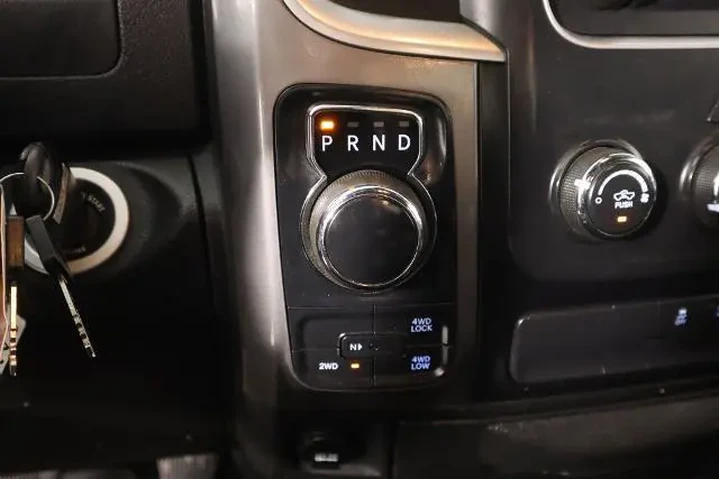 $24237 : Ram 1500 Classic 2021 4x4 Wa image 7