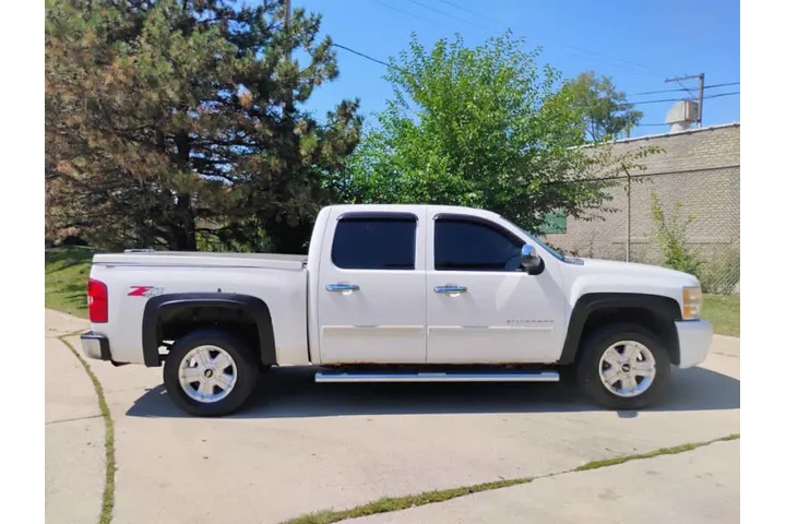 $4995 : 2010 Silverado 1500 LTZ image 7
