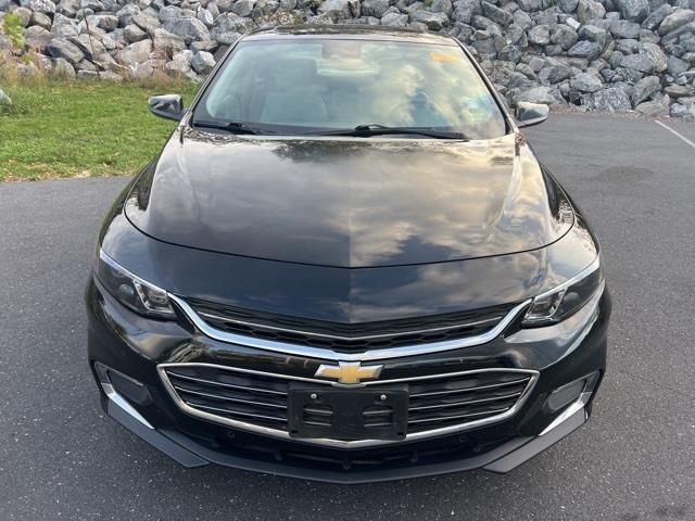 $18998 : PRE-OWNED 2017 CHEVROLET MALI image 2