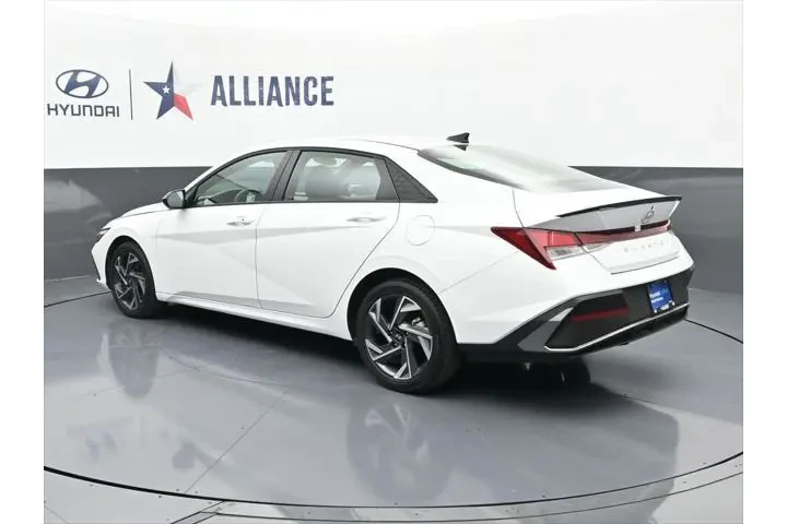 $22900 : Hyundai ELANTRA 2025 SEL Spo image 5