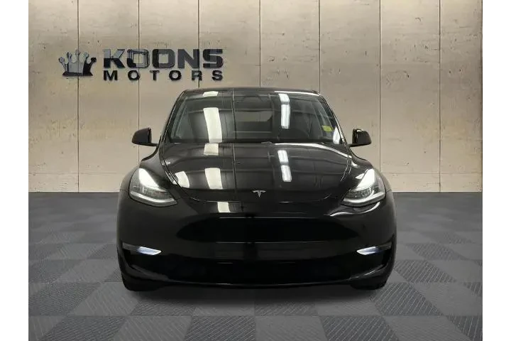 $28000 : Tesla Model Y 2020 AWD Long image 3