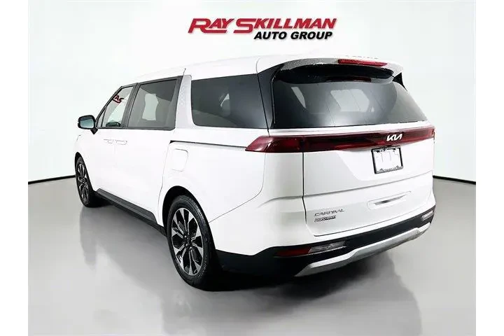 $36988 : Kia Carnival 2024 EX 4dr Min image 5