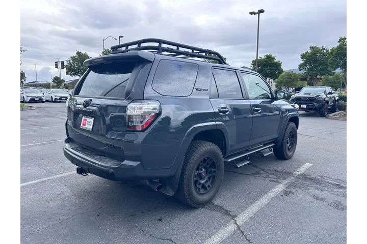 $63995 : Gold Certified 2024 4Runner T image 7