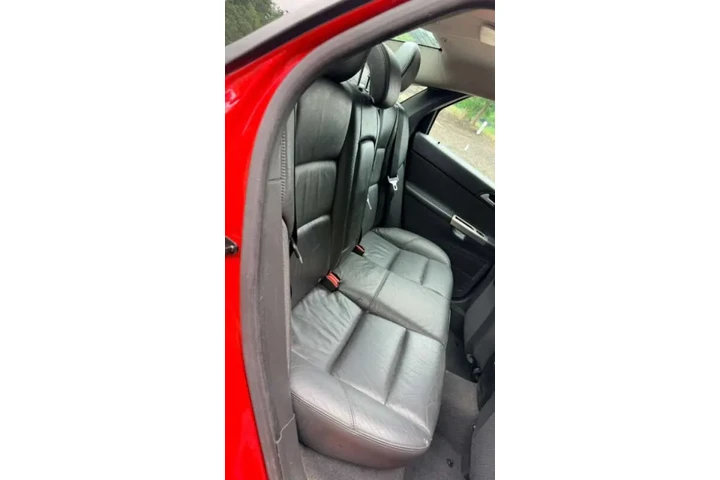 $3999 : 2006 S40 T5 image 5