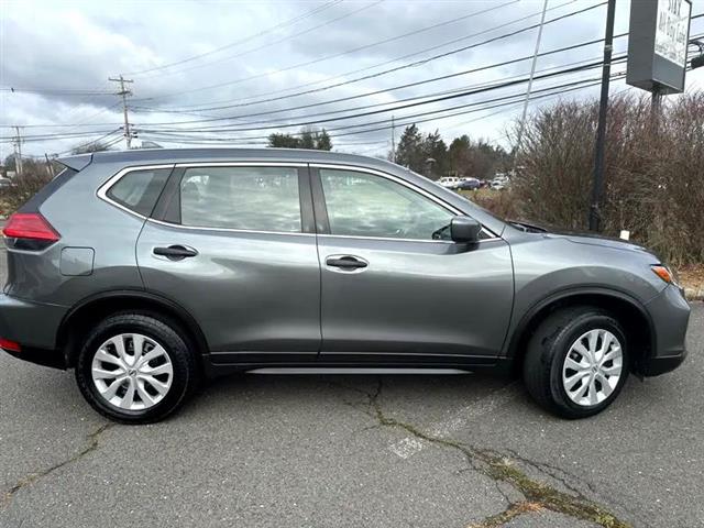 $16999 : Used 2017 Rogue AWD S for sal image 7