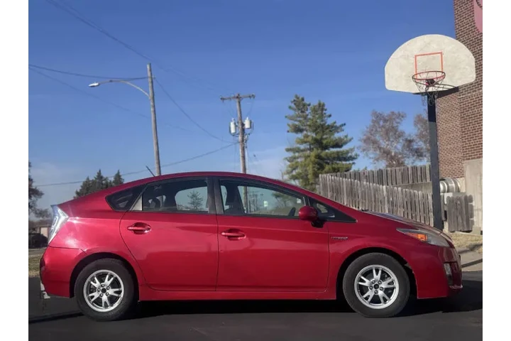 $3999 : 2010 Prius II image 5