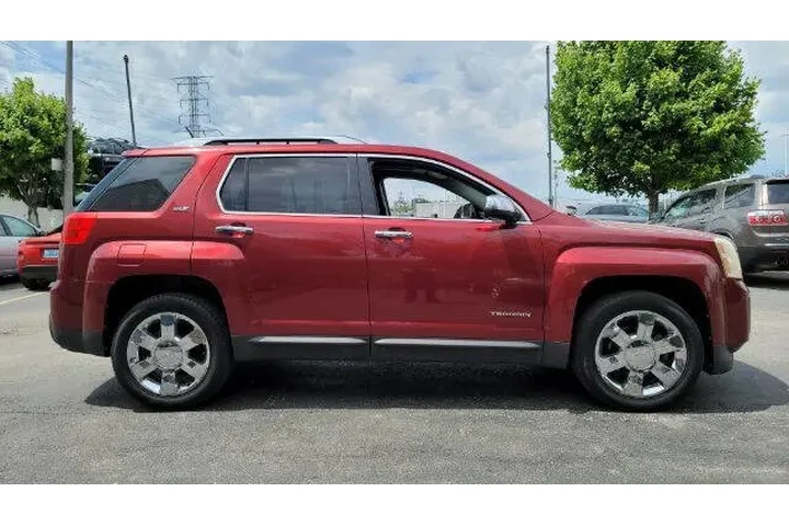 $700 : 2010 GMC Terrain SLT-2 image 3
