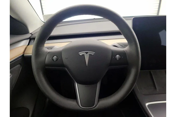$28998 : Tesla Model 3 2022 AWD Long image 10
