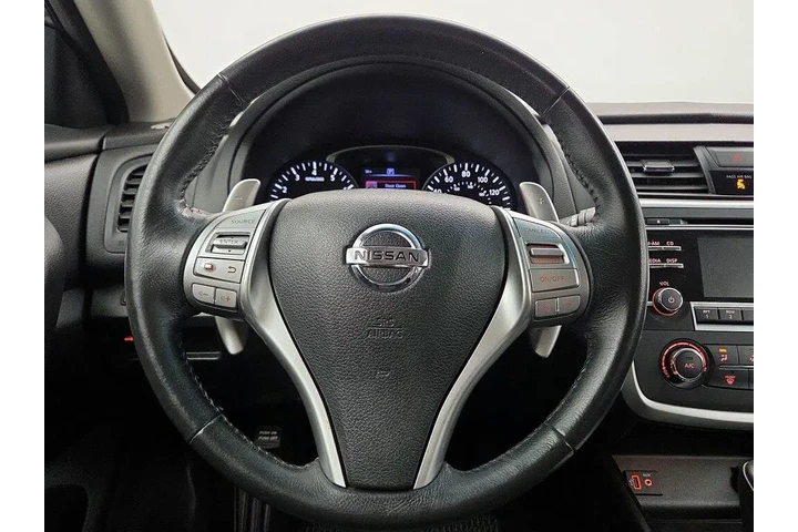 $13998 : Nissan Altima 2017 2.5 SR 4d image 10
