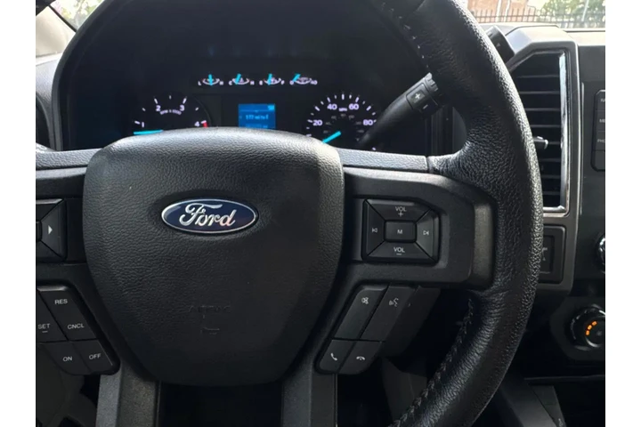2019 F-250 SD STX image 10