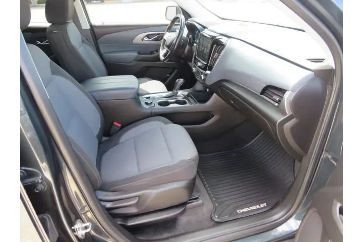 $18791 : Chevrolet Traverse 2019 LT C image 5