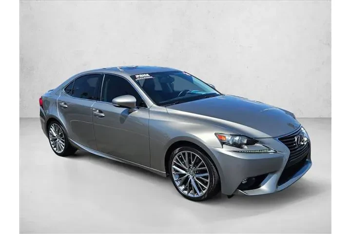 $20594 : Lexus IS 200t 2016 4dr Sedan image 3