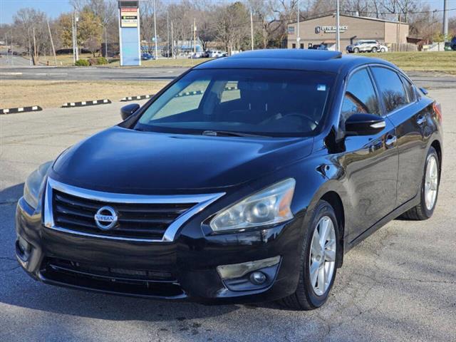 $4500 : 2013 Altima 2.5 SL image 4