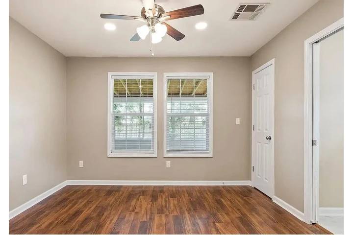 $1500 : Beautiful House image 1