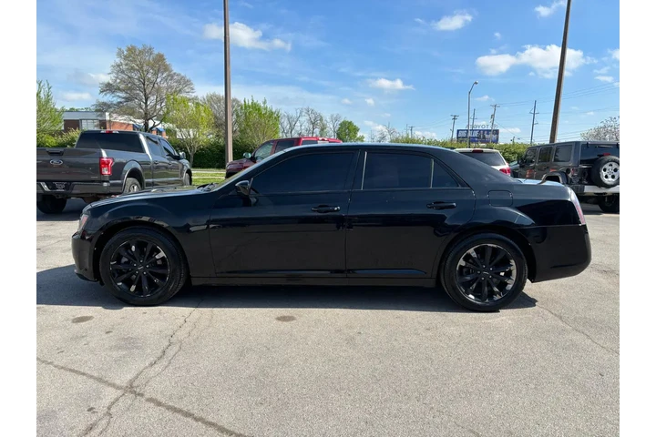 $8980 : 2014 300 4dr Sdn 300S AWD image 5