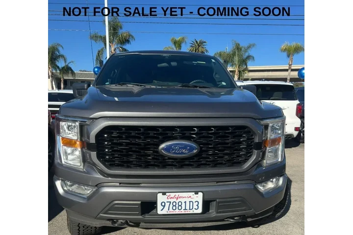 $31709 : Ford F-150 2021 4x4 XL 4dr S image 1