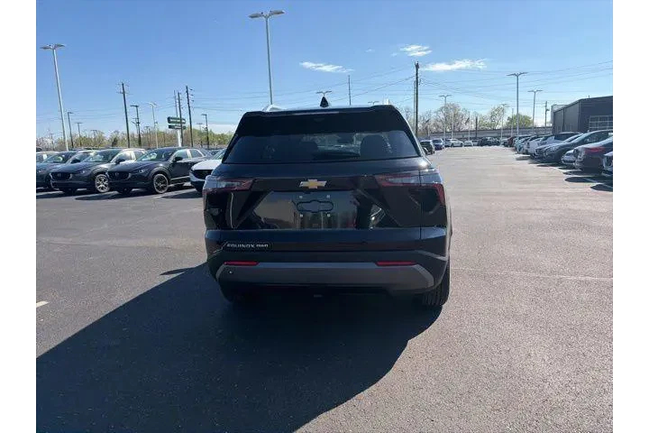 $29980 : Chevrolet Equinox 2025 4x4 L image 9