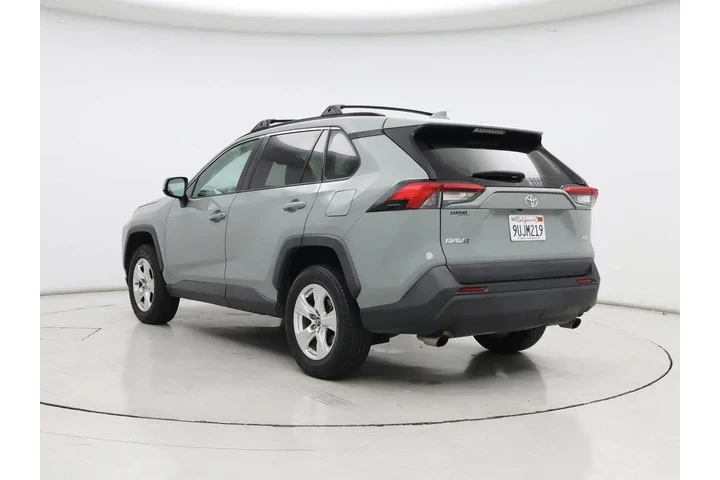 $21998 : Toyota RAV4 2019 XLE 4dr SUV image 2