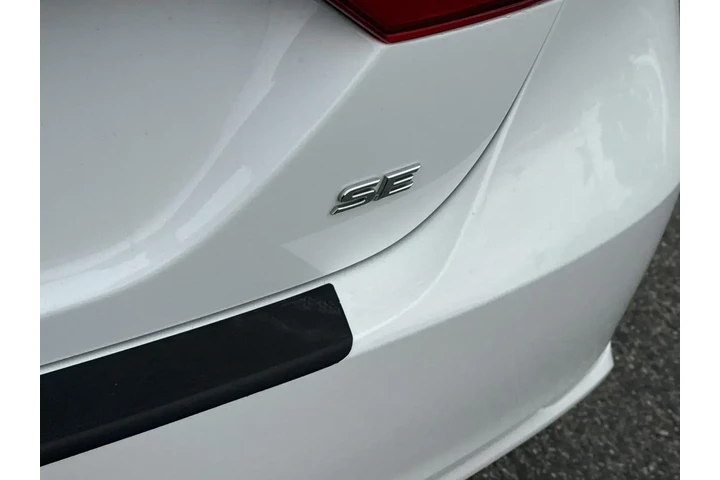 $19980 : Toyota Camry 2021 SE 4dr Sed image 6