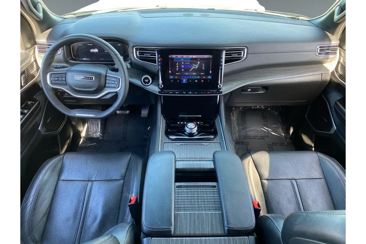 $38907 : Jeep Wagoneer L 2024 image 10