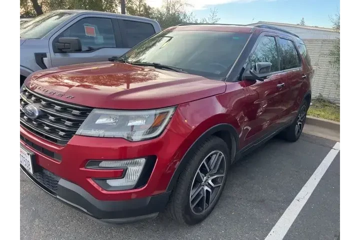 $16988 : Ford Explorer 2016 AWD Sport image 1