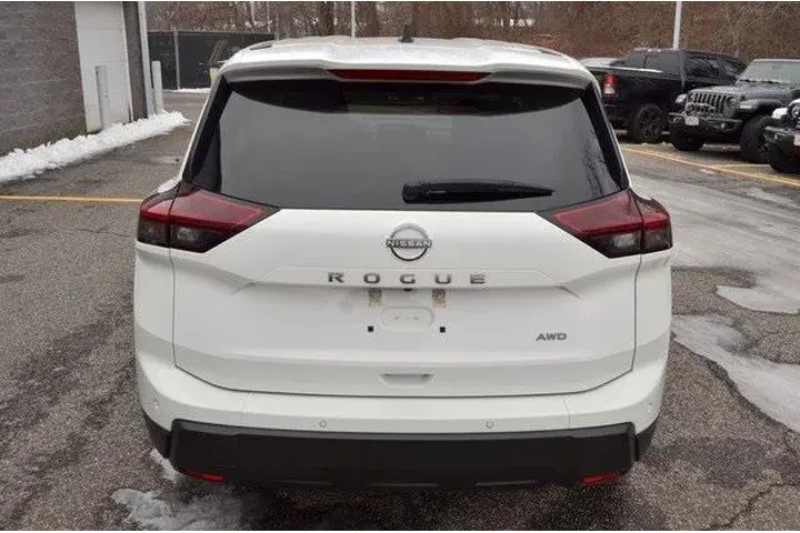 $19987 : Nissan Rogue 2024 AWD S 4dr image 7
