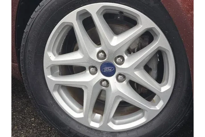 $8798 : Ford Fusion 2015 SE 4dr Seda image 8
