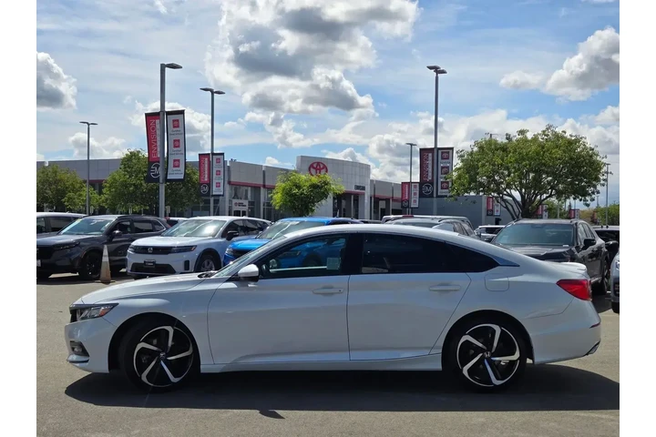 $24388 : Honda Accord 2020 Sport 4dr image 4