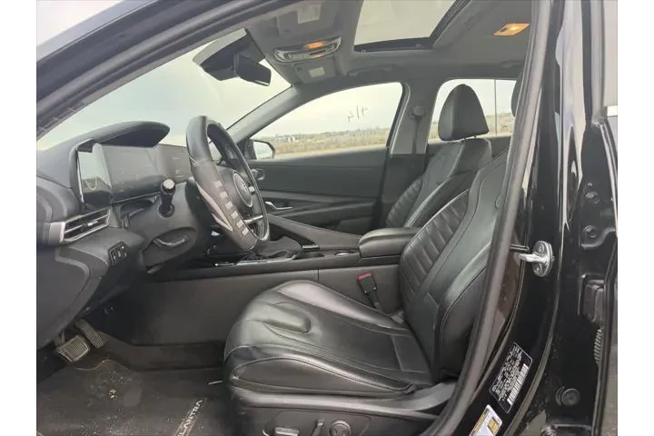 $21411 : Hyundai ELANTRA Hybrid 2021 image 4