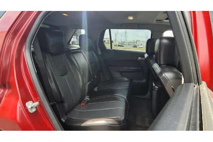 $700 : 2010 GMC Terrain SLT-2 image 7