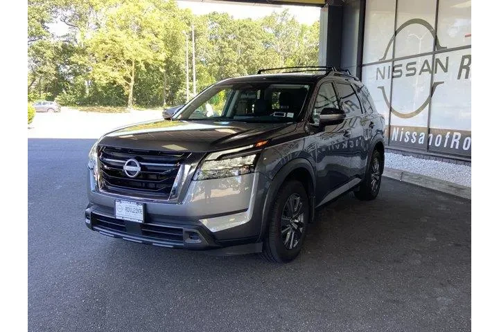 Nissan Pathfinder 2024 AWD S image 8