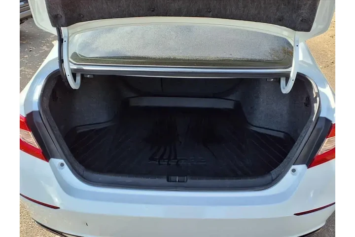 $23395 : Honda Accord 2022 Sport 4dr image 6