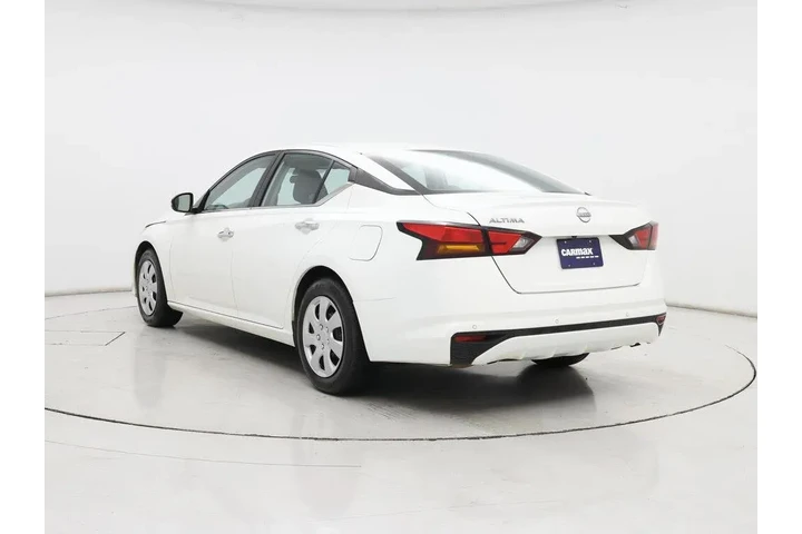 $19998 : Nissan Altima 2023 2.5 S 4dr image 2