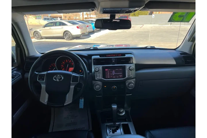 2013 4Runner SR5 4WD image 9