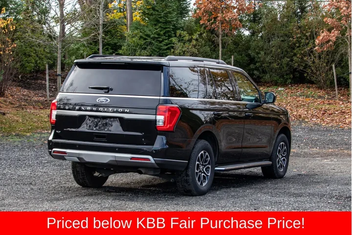 $34395 : Ford Expedition 2023 4x4 XLT image 8