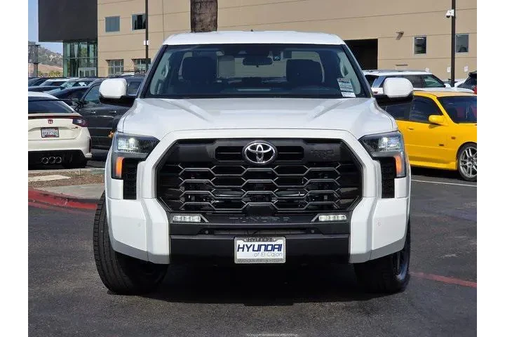 $38500 : Toyota Tundra 2022 4x2 SR5 4 image 3