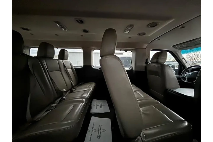 $30499 : Nissan NV 2017 3500 HD S 3dr image 4