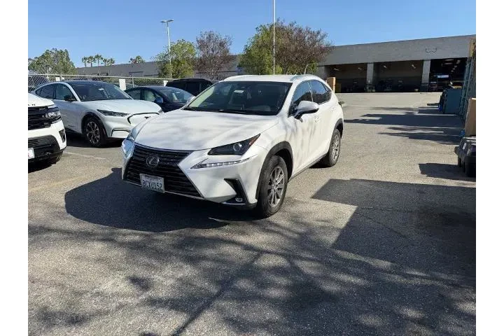 $22600 : Lexus NX 300 2018 4dr Crosso image 1