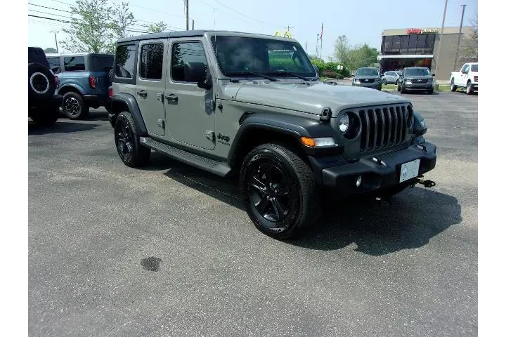 $31880 : Jeep Wrangler Unlimited 2022 image 10
