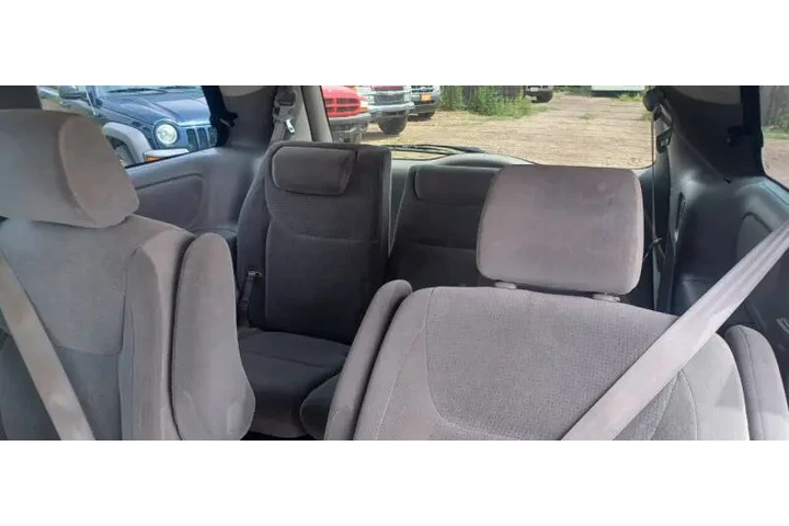 $5995 : 2003 GMC Yukon SLE image 8