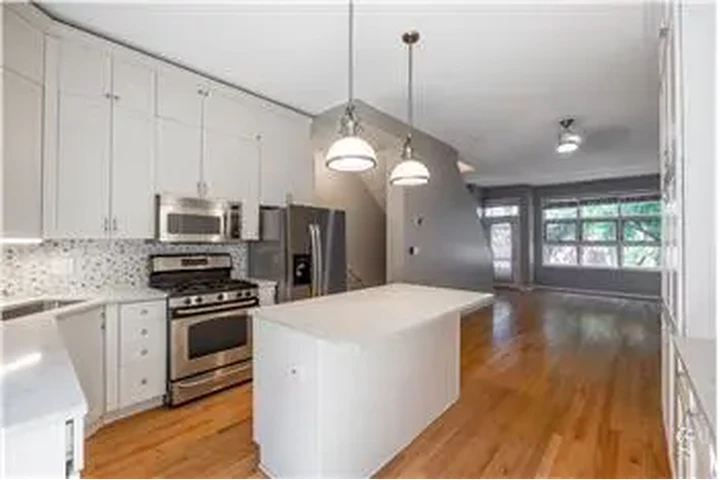 $4795 : Rental property with 2 bedro image 1