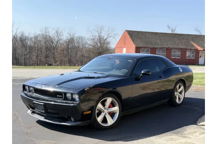 $19999 : 2010 Challenger SRT8 image 9