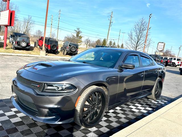 $25791 : 2019 Charger GT RWD image 7