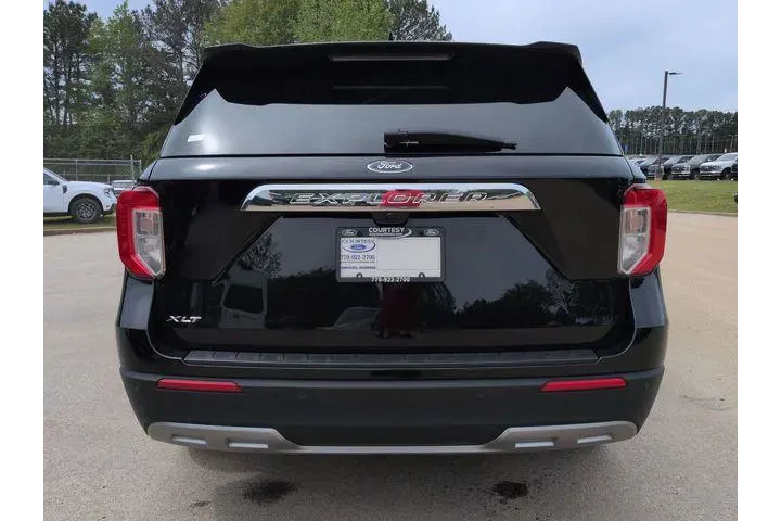 $29797 : Ford Explorer 2024 XLT 4dr S image 6