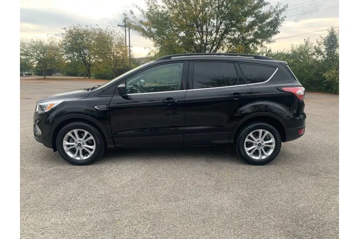 $9995 : 2018 Escape SE image 3